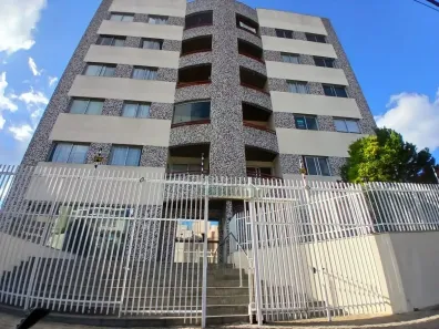 Apartamento com 3 quartos em Ahú