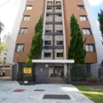 Apartamento com 3 quartos em Portão