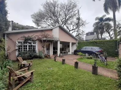Casa com 3 quartos em Mercês