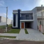 Casa de condomínio com 3 quartos em Umbara