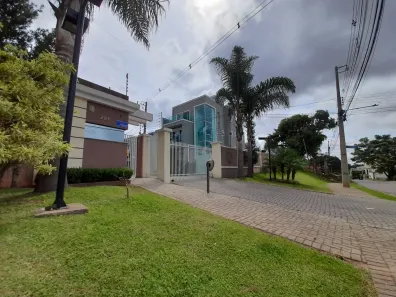 Lote / Terreno de 180 m² em Umbara